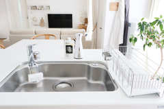 劇的に片づくシンク収納術 ！その道35年のプロが導いた答え