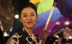 フジ阿部知代「胸元が開いたドレス写真で急に仕事が増えて」40代で迎えた転機