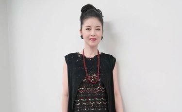 「私が早く旅立つから」55歳で24歳下の男性と再婚を決めた藤あや子 プロポーズされた日に夫が涙した「言葉」と結婚8年目の心境