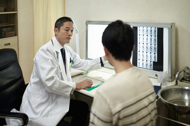 iStock.com/xavierarnau