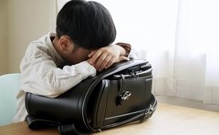 「3引く5は？」で10年不登校に 小幡和輝が語る「正しくて浮いた」学校のリアル