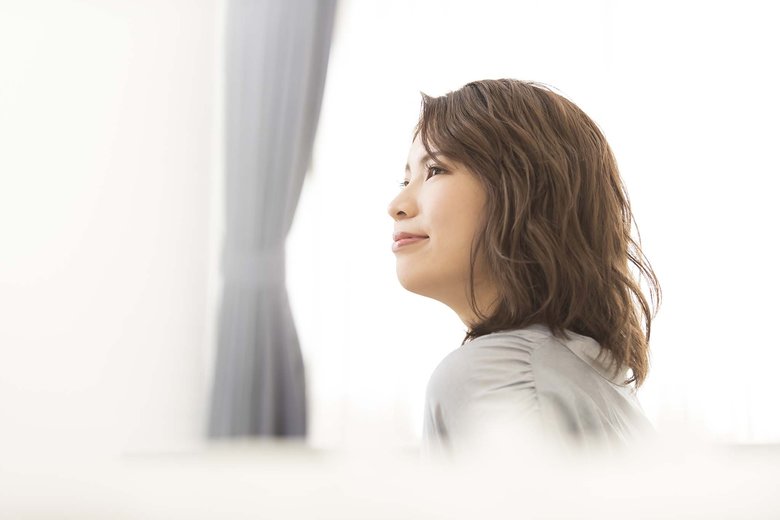 ミディアムヘアの女性