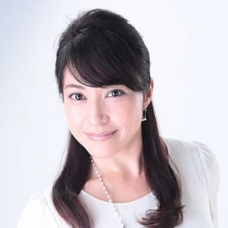 フードプランナー 管理栄養士 / 野菜ソムリエ上級プロ 一般社団法人大人のダイエット研究所 代表理事。大妻女子大学家政学部食物学科管理栄養士専攻卒業後、商品開発や病院での指導を経て独立。「林修の今でしょ！講座」「あさイチ」「ヒルナンデス！」「中居正広の身になる図書館」「林先生が驚く初耳学!」などにも多数出演。近著に「きれいにやせる食材＆食べ方図鑑」（家の光協会刊）など著書も多数。