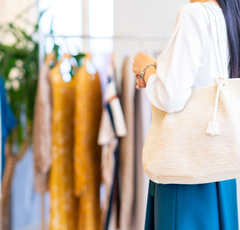 hitomiさんの保護者会コーデが話題「うちもお受験面接服の参考にしたい！」