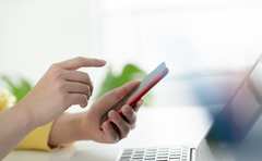 昼休憩中の電話対応を平気で頼む人に閉口…「それ、ルール違反ですから！」