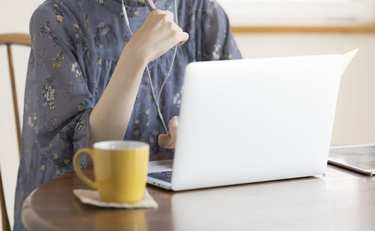 「この仕事教えて」で始まるテレワーク中の雑談電話…意外と肯定派も!?