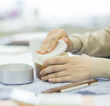 緑がないけど美味しいやつ…あのホラン千秋さんの弁当が密かに進化中