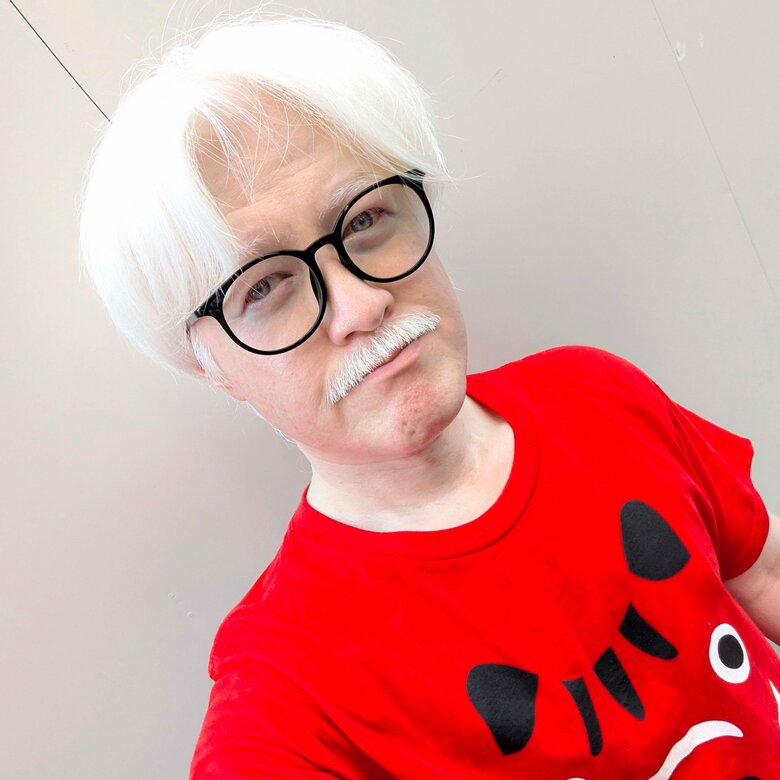 子どものころから明るく人懐っこかったという粕谷さん