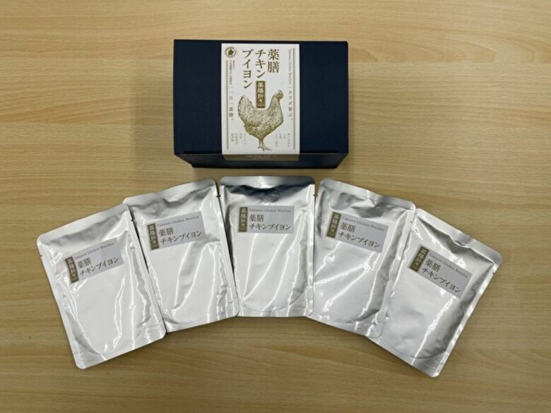 田中さんが開発に協力した薬膳スープ（写真提供：株式会社ディーグリーン）