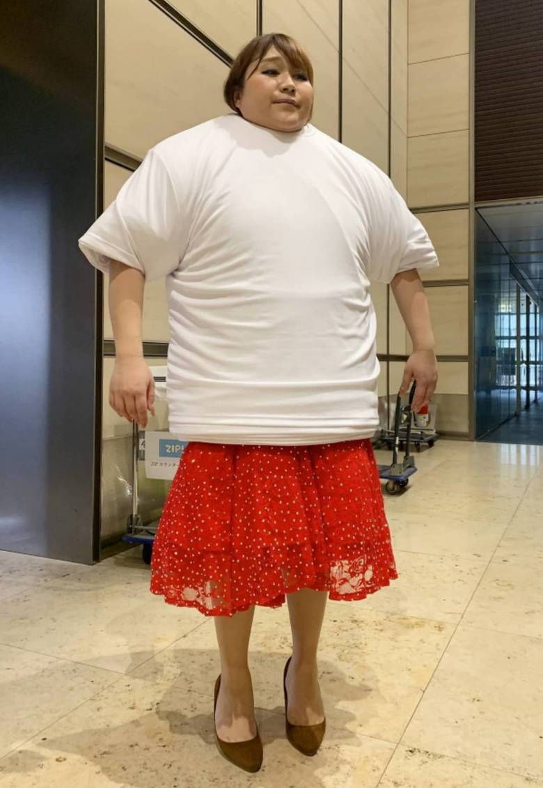 体を張った芸などさまざまなチャレンジを続けるりんごちゃん