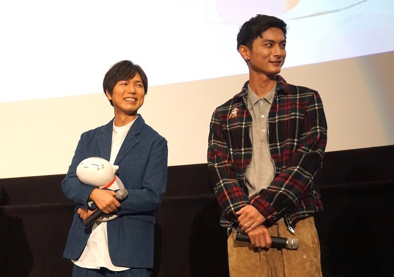 島本さんの鋭いツッコミに笑いが止まらない神谷さん、高良さん