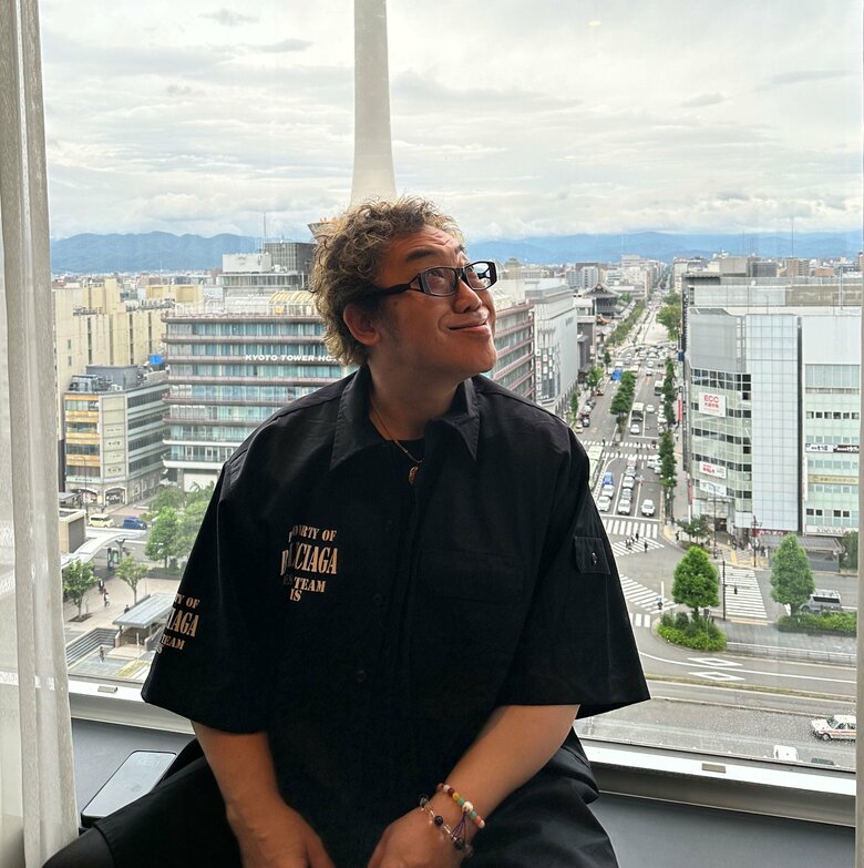 常に周りを笑顔にさせるコロッケさん