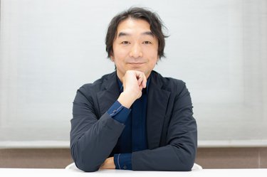 「部屋に娘が乱入」それでも10秒あれば仕事はできる！脚本家・池田テツヒロの日常