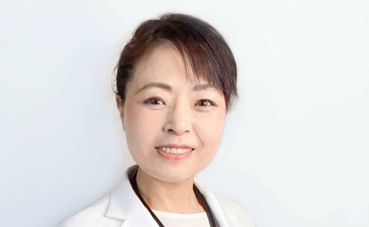 新開貴子 32歳で「医師になる!」21年にも及ぶ挑戦続け夢掴んだ3児の母（60）「異端な人生歩む背中見て」育った子どもたちの今｜CHANTO WEB