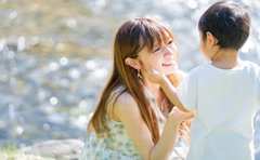 紺野あさ美さんが語る「ヘアターニケット」の恐怖  3人目育児の「直感」で迅速対処の一部始終