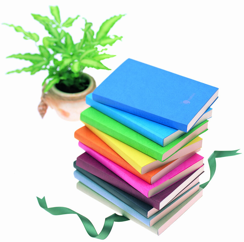 色も素材もこだわったという文庫カラーカバー