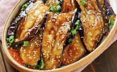 《ご飯に乗せたら大優勝》なす農家も「おいしい」SNSで総再生数730万の最強レシピが「悪魔的なウマさ」と話題に