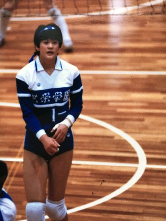 益子直美「あだ名は“ガリバー”に“電柱”」身長コンプレックスをひっ