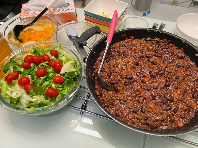 家事シェアは当たり前の蝶野家。料理だってお手のもの！