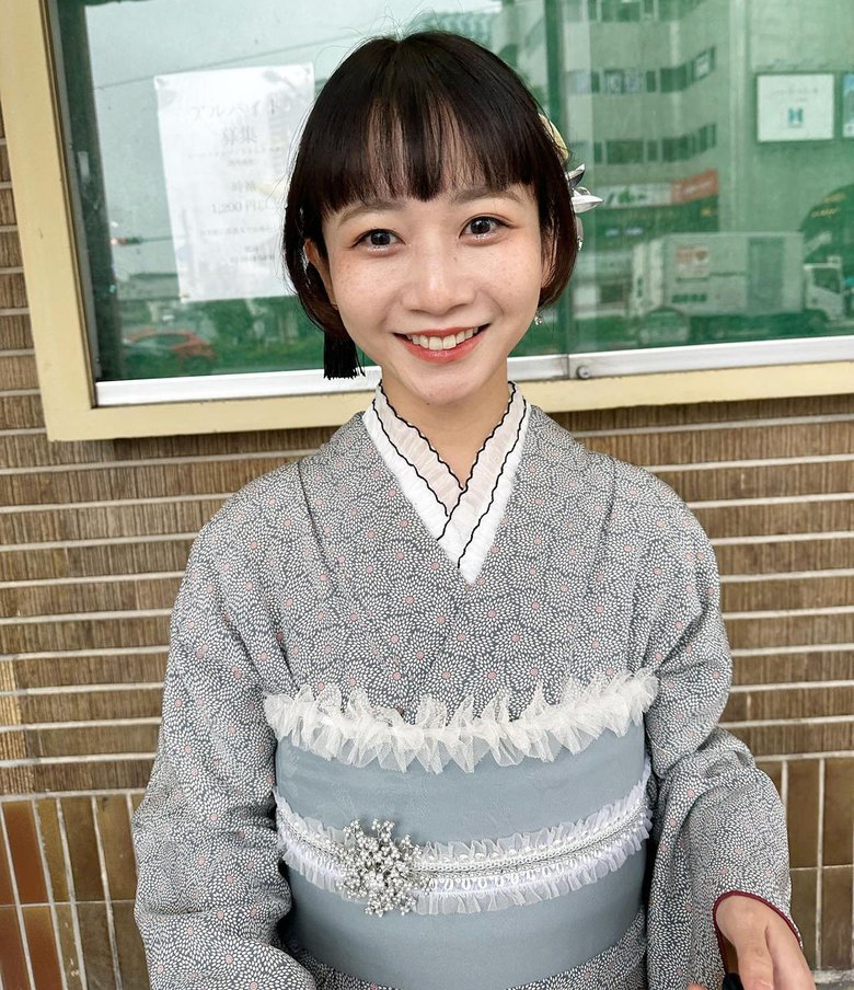 着物姿ではんなりした風情も素敵