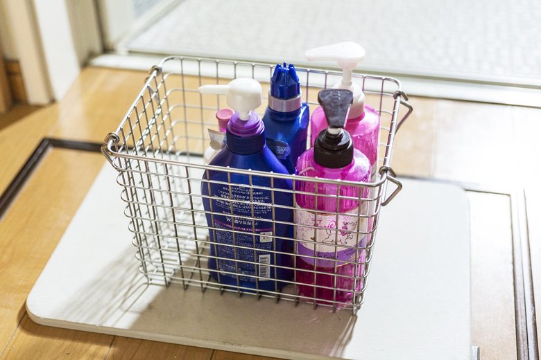 ワイヤーバスケット大（ステンレス）　背板・底板１体型・ステンレス