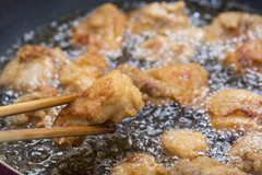 V6・岡田准一さんも絶賛！から揚げ専門店の“マル秘レシピ”に思わず納得