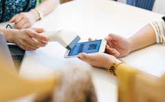 「クーポン出したから私は安くして」ママ会の支払いで事件です