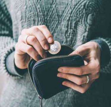 小学生のお小遣いはいくら!?お金の教育への悩み