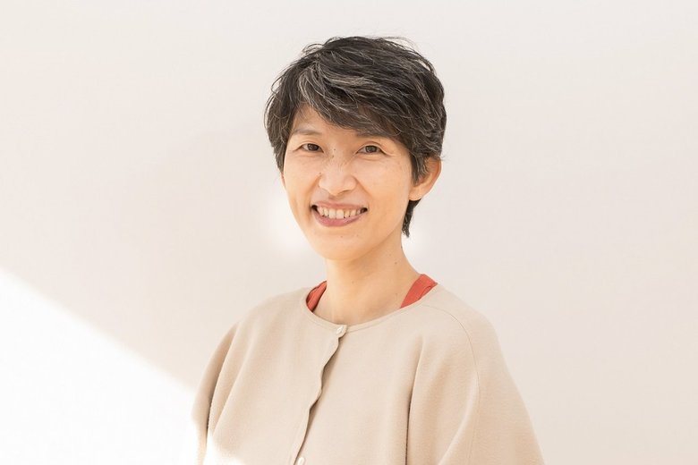 子ども用チュアブル「mog」を開発した小浦さん