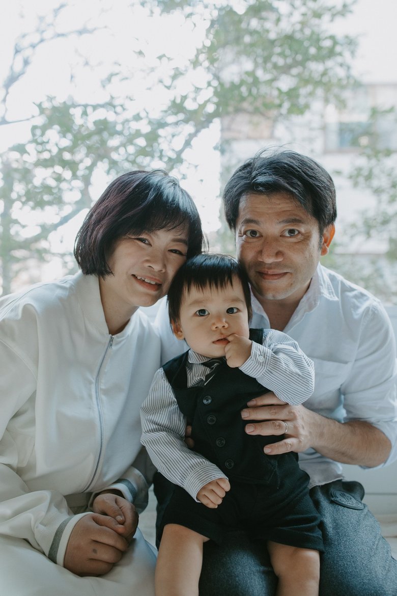 家族3人の幸せなショット