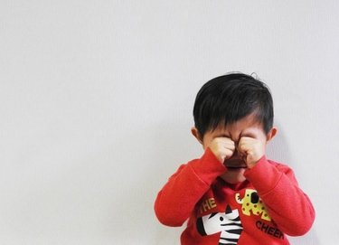 ちょっと怒るとすぐに泣いてしまう……子どもの「泣き癖」を克服させるには？