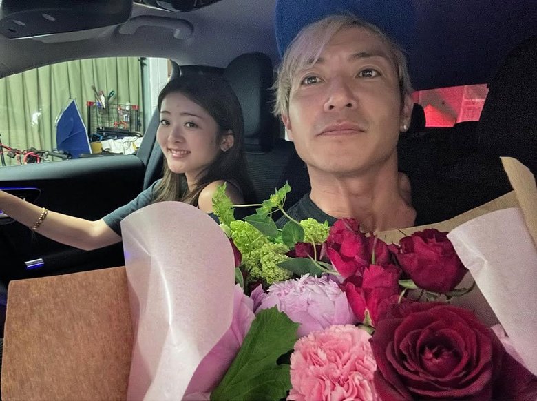 長女と母の日の花を買いに