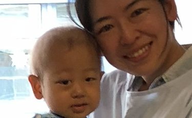 小児がんで1歳9か月の息子を亡くした母「闘病中のお子さんはヒーローだと伝えたい」福井でこどもホスピス設立を目指し