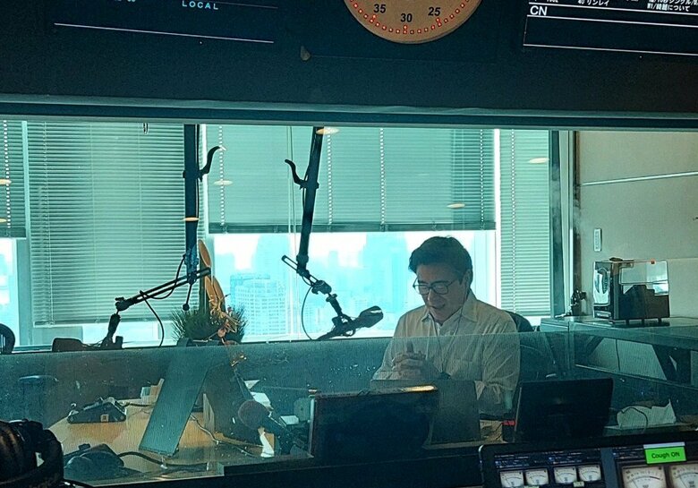 ジョン・カビラさん