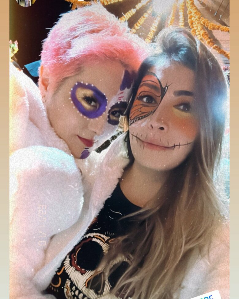 メキシコの友人と（写真左が希良梨さん）