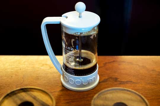 フレンチプレスでコーヒーを淹れる際の注意点