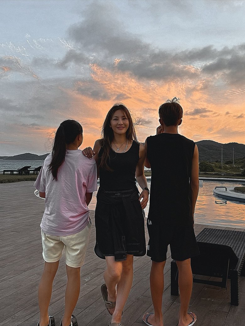 お子さんふたりは瀬戸さんに負けず劣らずスタイル抜群