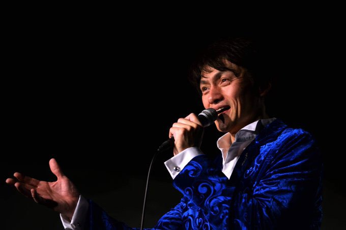 俳優のかたわら、1981年にはレコードデビューもはたした