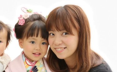 「やっとわかった…」診断名がついて涙がポロポロと 筋肉が徐々に衰える病気の娘を持つ母の小6まで手探りで進めた子育ての「奮闘」