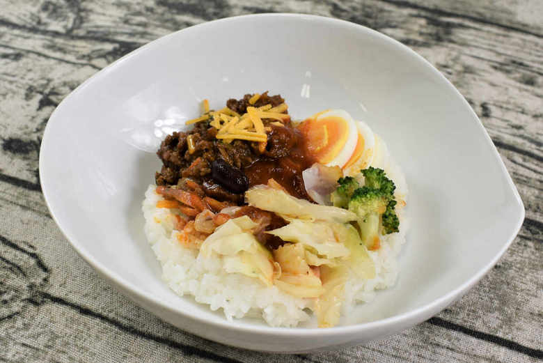 ファミマのおすすめランチ「まぜて食べる！ タコライス」の実物画像