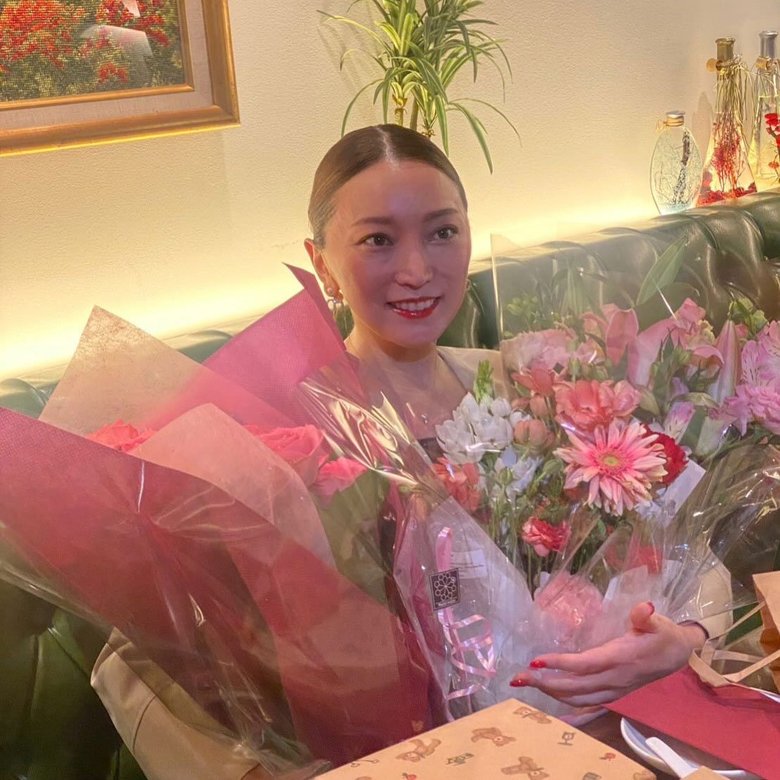 加藤綾菜