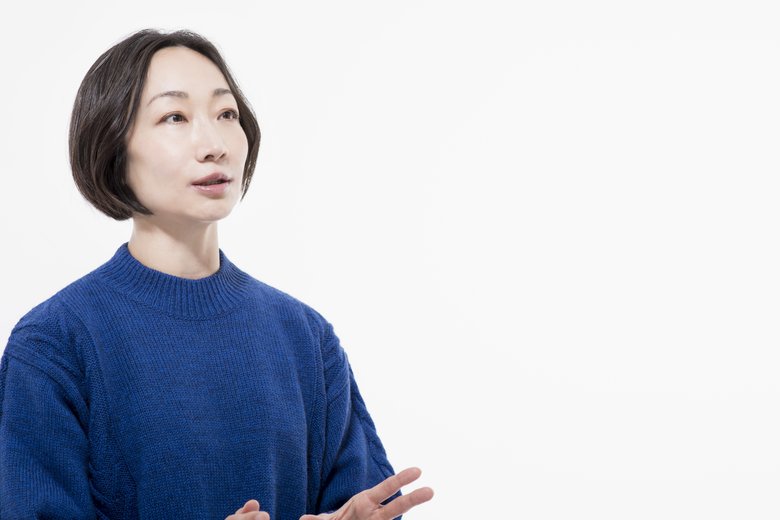 「学生時代はこじらせ女子でしたね」と語るゆかさん（撮影／松園多聞　ヘアメイク／タナカミホ）