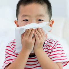 「たかが鼻水」と放置しない!! 子どもの「副鼻腔炎」長引かせると厄介