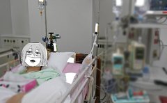 「絶対にお前で儲けてやる」指定難病を患う島袋全優のギャグ漫画家魂