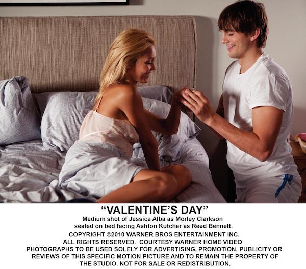 ▲物語の始まりは、プロポーズから。ロマンチック！…と思いきや！？