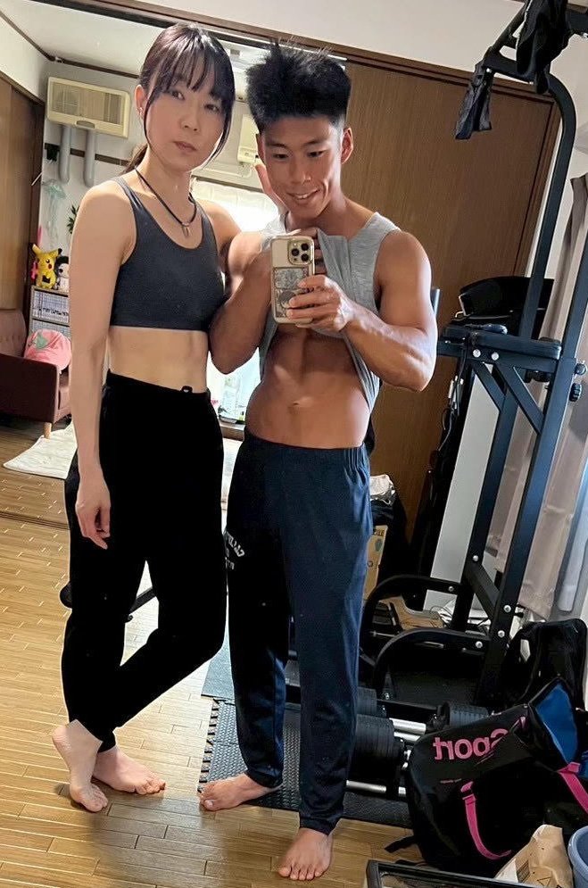 宅トレの際はふたりで声をかけあっている