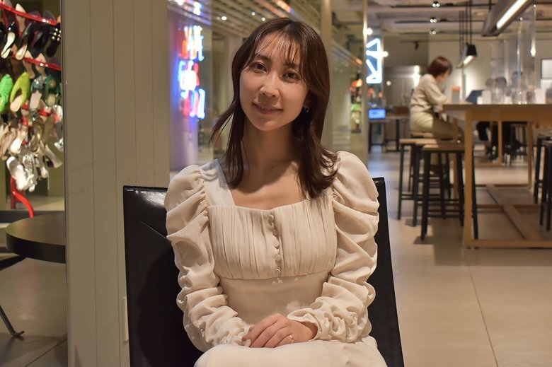 14歳からアイドルとして活動し、10年の節目にキャリアチェンジした近野さん