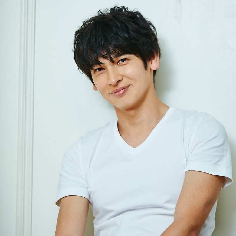 運動指導者。2009年よりパーソナルスタジオ「rinato」でボディメイクやダイエットを指導。運動の枠にとらわれない独自のメソッドで、モデルや女優などの支持も多く集める。『30日でスキニーデニムの似合う私になる』『5分トレーニングで翌朝小顔』『ボディメイクストレッチ　理想の体を手に入れればどんな服も着こなせる』など著書多数。インスタグラム（@mori_taku6）