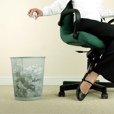 復職が縁の切れ目…産休育休中のつき合いは〝ママ友断捨離〟でリセットする?!