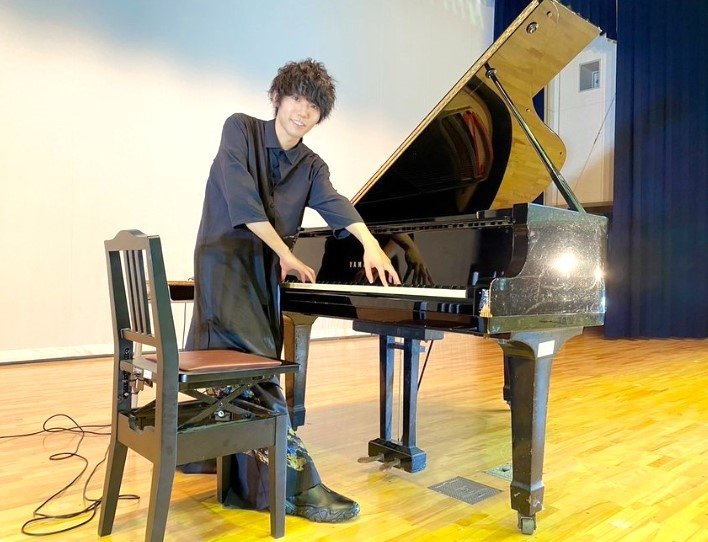 軽やかに演奏するけいちゃん